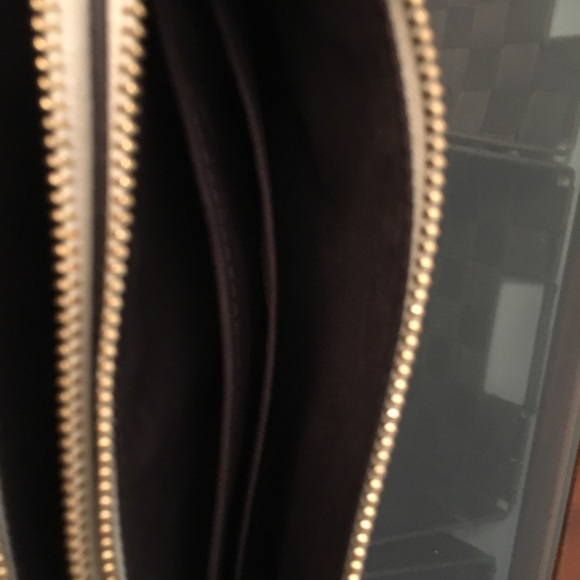 Wallet - Picture 5 of 7